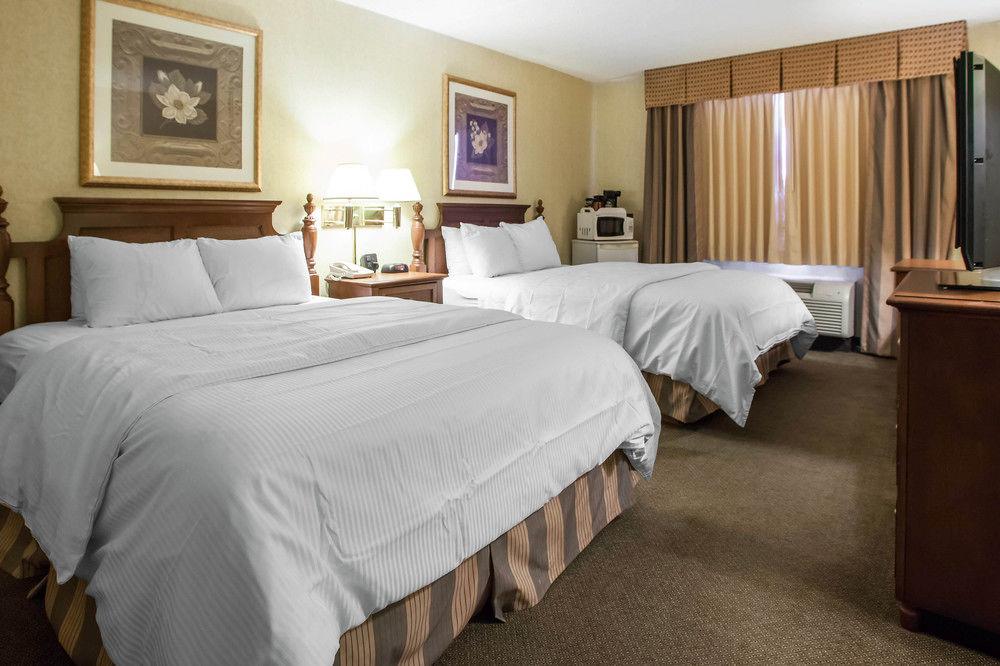 Four Points By Sheraton Milwaukee Airport Exterior photo