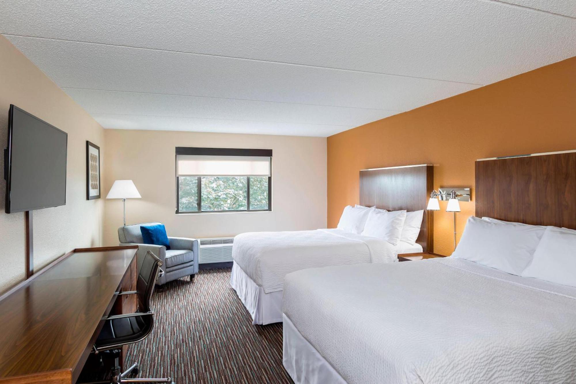 Four Points By Sheraton Milwaukee Airport Exterior photo