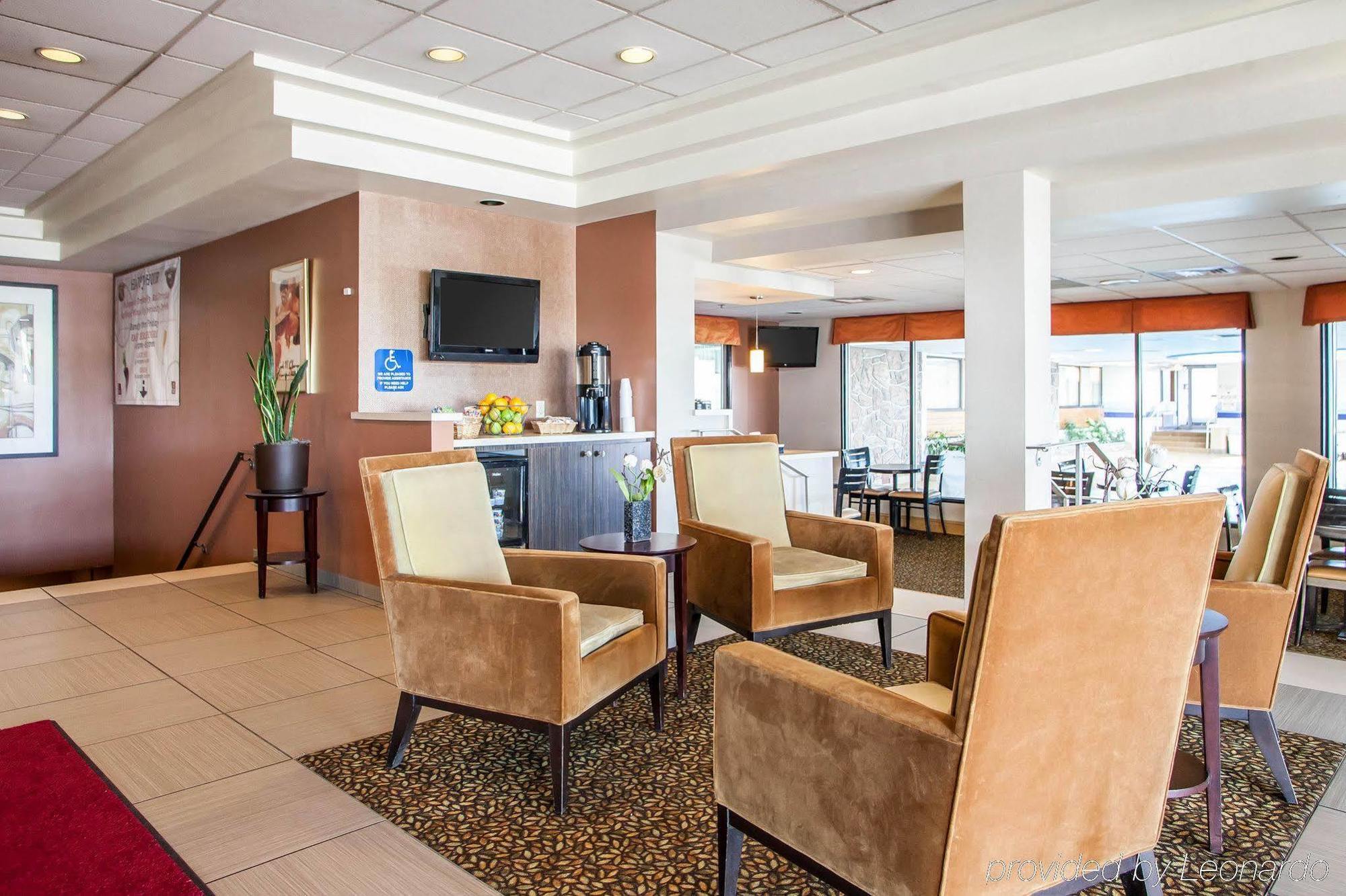 Four Points By Sheraton Milwaukee Airport Exterior photo