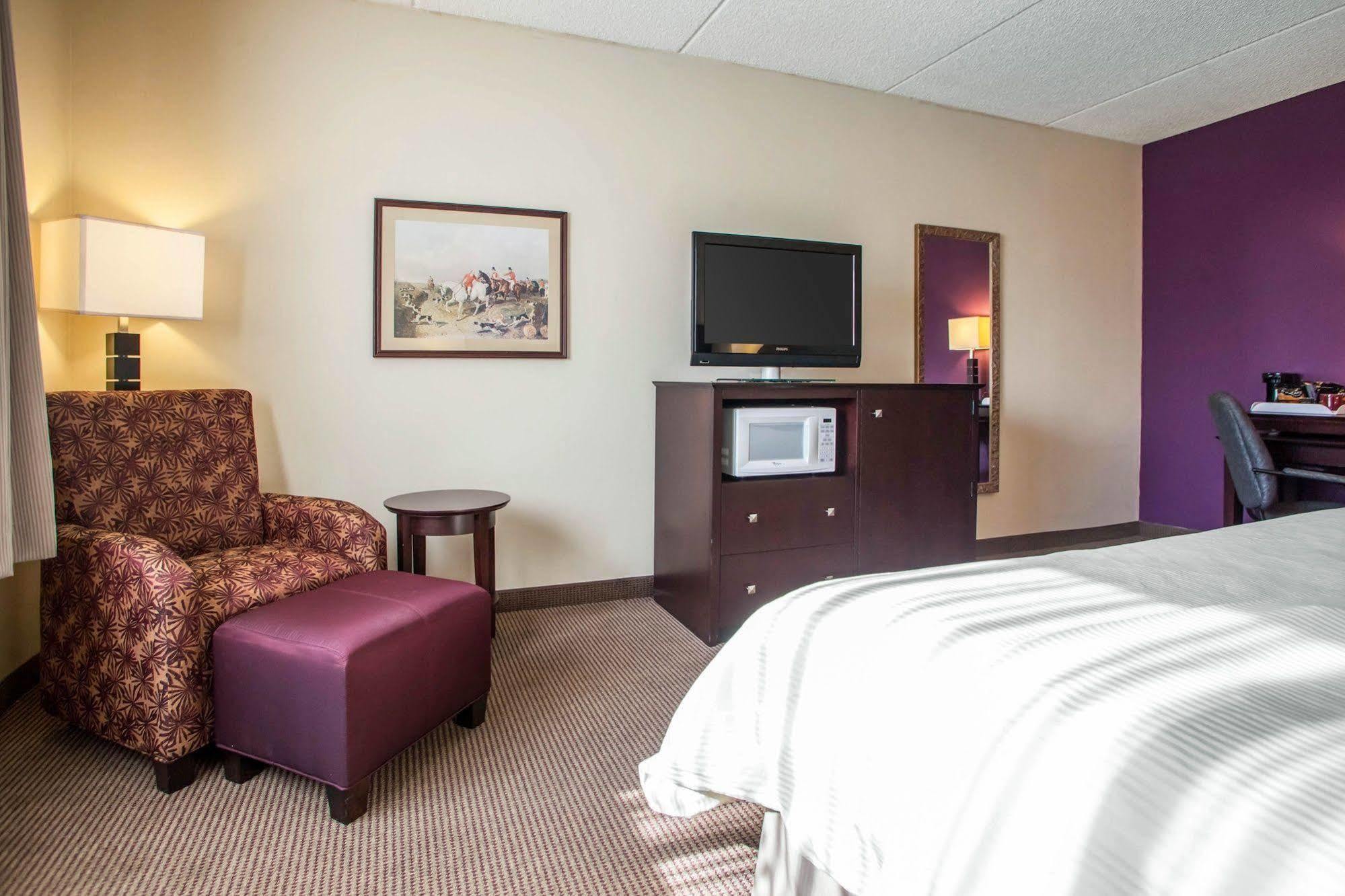 Four Points By Sheraton Milwaukee Airport Exterior photo